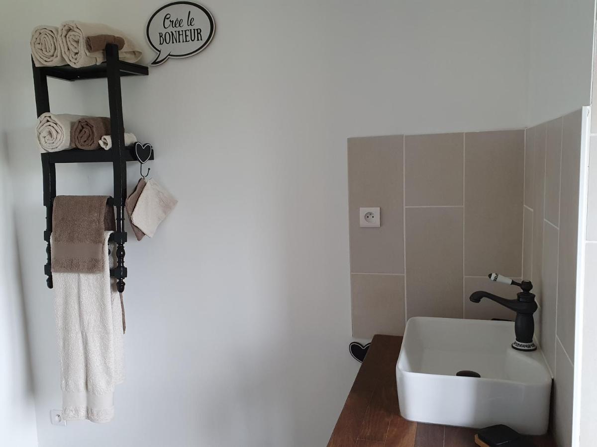 Gite De La Maison Du L.A.C Simard 외부 사진